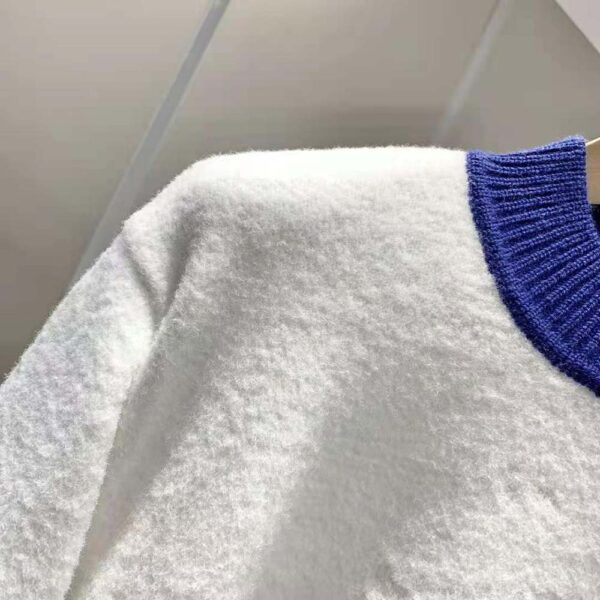 Fendi Men White wool Sweater with High Collar and Long Sleeves (6)