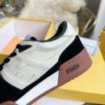 Fendi Unisex Match Low Tops in Black Suede - Bild 8