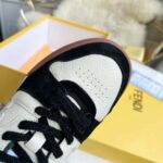 Fendi Unisex Match Low Tops in Black Suede - Bild 7