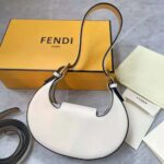 Fendi Women Cookie White Leather Mini Bag - immagine 5