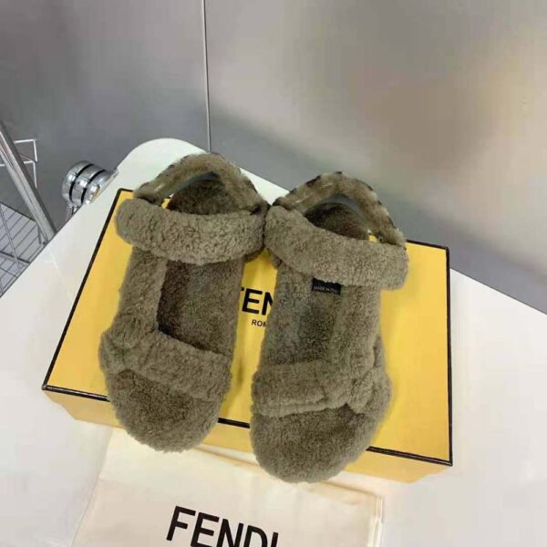 Fendi Women Feel Green Sheepskin Sandals (2)