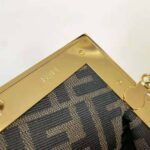 Fendi Women First Small White Leather Bag - Bild 9