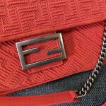 Fendi Women Midi Baguette Chain FF Fabric Bag-Red – Bild 8