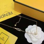 Fendi Women O Lock Necklace Gold-Colored Necklace - Bild 3