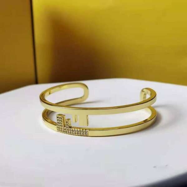 Fendi Women O’lock Bracelet with Gold-Colored Bracelet (5)