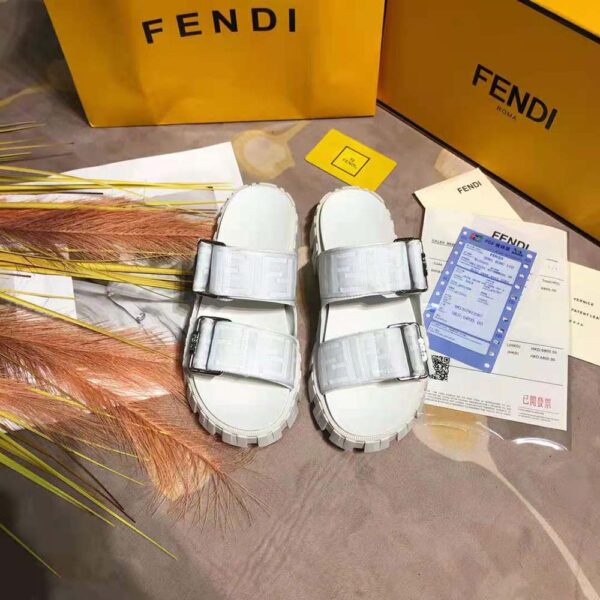 Fendi Women Sandals White Fabric Sandals (2)