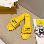 Fendi Women Signature Yellow Leather Slides in 0.4 inches Heel Height - immagine 7