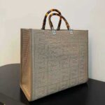 Fendi Women Sunshine Medium FF Fabric Shopper-Brown – Bild 4