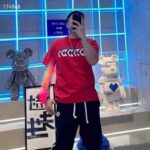 Gucci GG Men Cotton Jersey T-Shirt Red Gucci Mirror Print Crewneck Oversize Fit - Image 10