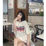 Gucci GG Women Cotton Jersey T-Shirt Beige Gucci Mirror Print Crewneck Oversize Fit - Image 10