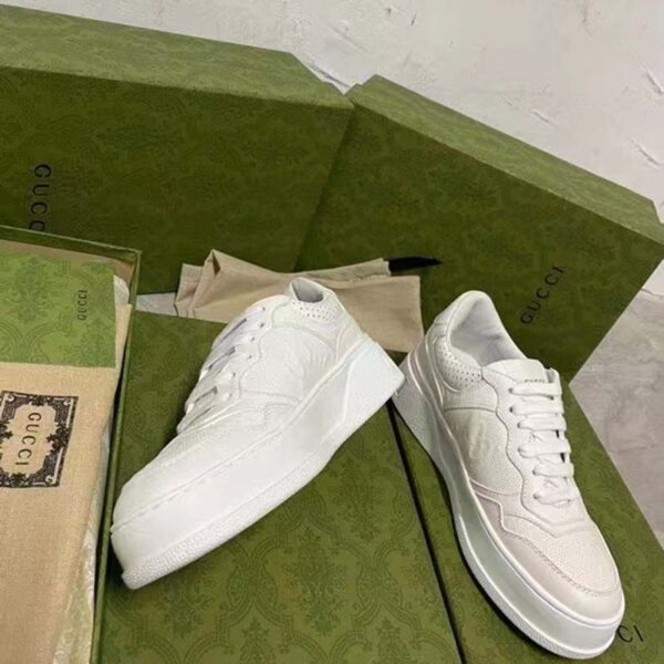 Gucci Unisex GG Embossed Sneaker White Smooth Leather Lace Up Flat (14)