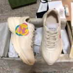 Gucci Unisex GG Rhyton Heart Sneaker Ivory Leather Interlocking G Low 5 cm Heel - immagine 3