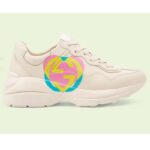 Gucci Unisex GG Rhyton Heart Sneaker in pelle avorio con motivo G intrecciato e tacco basso da 5 cm