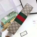 Gucci Unisex GG Supreme Web Pouch GG Supreme Canvas Green Red Web - Imagen 6