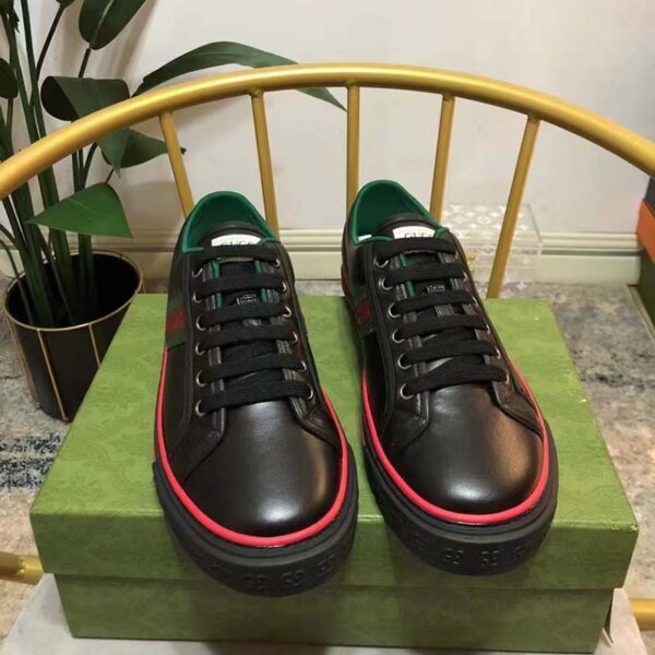 Gucci Unisex Gucci Tennis 1977 Sneaker Black Leather Green Red Web Flat (1)
