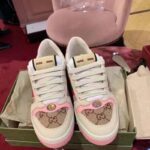 Gucci Unisex Screener Sneaker Crystals Beige Ebony GG Canvas 3.6 cm Heel - immagine 3