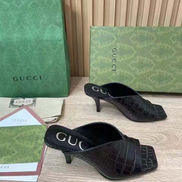 Gucci Women GG Crocodile Print Pump Black Square Toe Mid Heel (1)