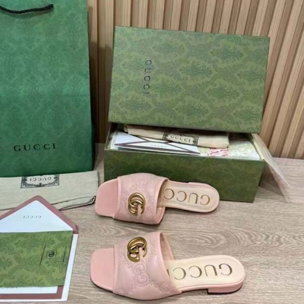Gucci Women GG Matelassé Slide Sandal Beige Double G Square Toe Flat (10)