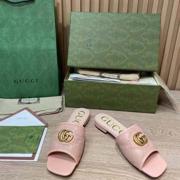 Gucci Women GG Matelassé Slide Sandal Beige Double G Square Toe Flat (2)