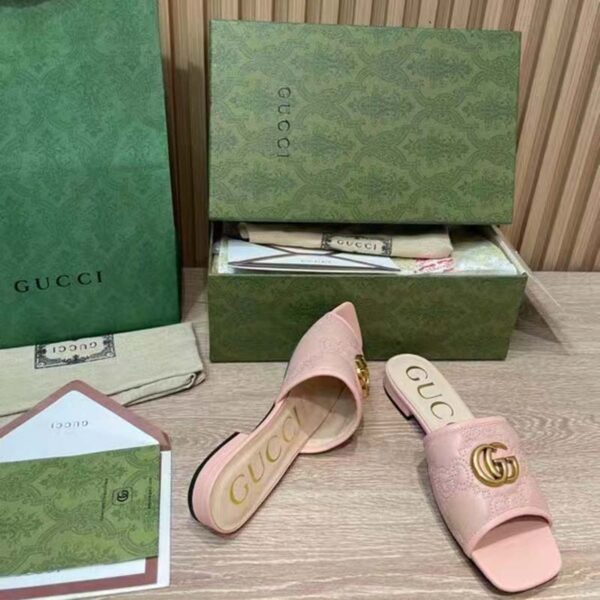 Gucci Women GG Matelassé Slide Sandal Beige Double G Square Toe Flat (4)