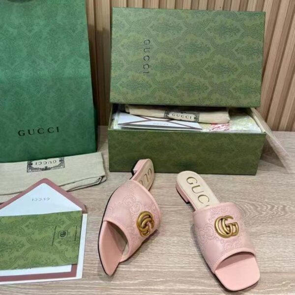 Gucci Women GG Matelassé Slide Sandal Beige Double G Square Toe Flat (6)