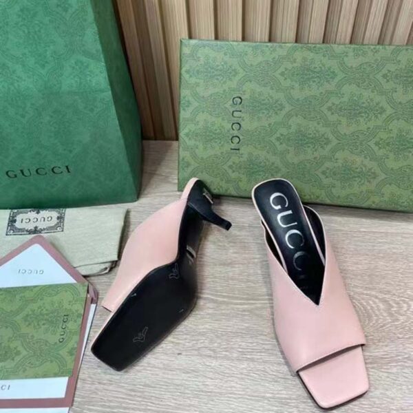 Gucci Women GG Mid-Heel Open Toe Pump Light Pink Leather Square Toe (5)