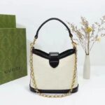 Gucci Women Small GG Shoulder Bag White Debossed GG Leather - immagine 6