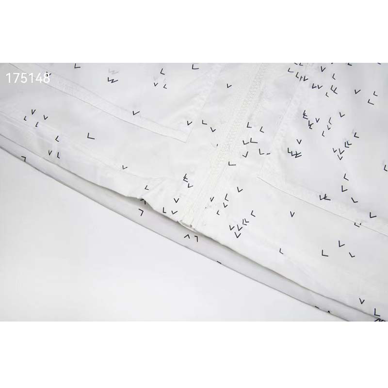Louis Vuitton Damier Spread Windbreaker Optical White. Size 52