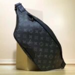 Louis Vuitton LV Men Discovery Bumbag PM Grey Monogram Eclipse Canvas - Image 2