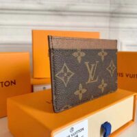 Louis Vuitton LV Unisex Card Holder Wallet Brown Monogram Coated Canvas (3)