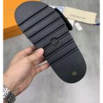 Louis Vuitton LV Unisex Pool Pillow Flat Comfort Mule Black Monogram - immagine 9