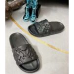 Louis Vuitton LV Unisex Waterfront Mule Black Monogram Embossed Rubber Waterproof - immagine 4