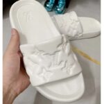 Louis Vuitton LV Unisex Waterfront Mule White Monogram Embossed Rubber Waterproof - Bild 8