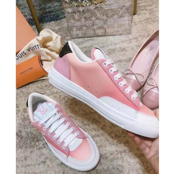 Louis Vuitton LV Women Charlie sneaker Rose Clair Pink Recycled Rubber LV Initials (9)