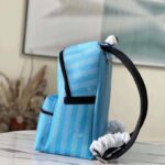 Louis Vuitton LV Unisex Discovery Backpack Gradient Blue Damier Stripes Coated Canvas - immagine 3