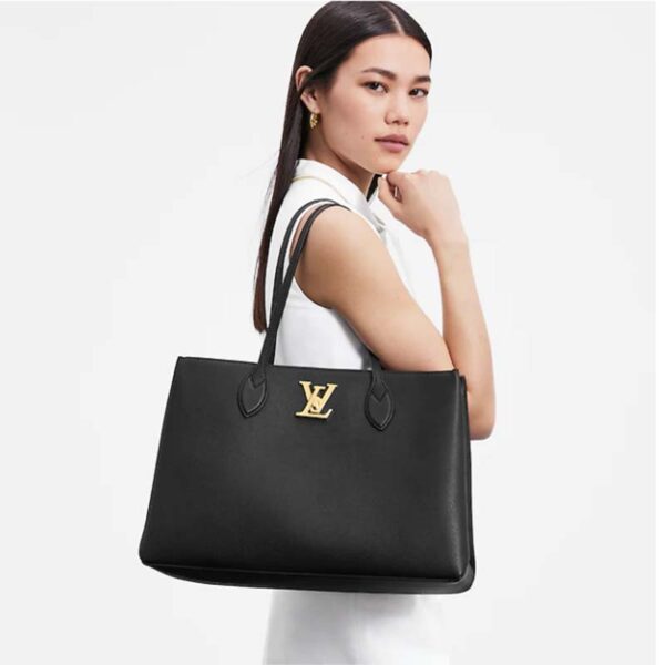 Louis Vuitton LV Women Lockme Shopper Black Grained Calf Leather (6)