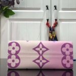 Louis Vuitton LV Women Onthego PM Tote Sunrise Pastel Monogram Coated Canvas - Imagen 5