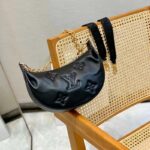 Louis Vuitton LV Women Over The Moon Black Quilted Embroidered Smooth Calf Leather - Bild 3