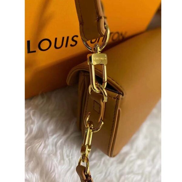 Louis Vuitton LV Women Swing Brown Calfskin Leather Monogram Canvas S Lock (1)