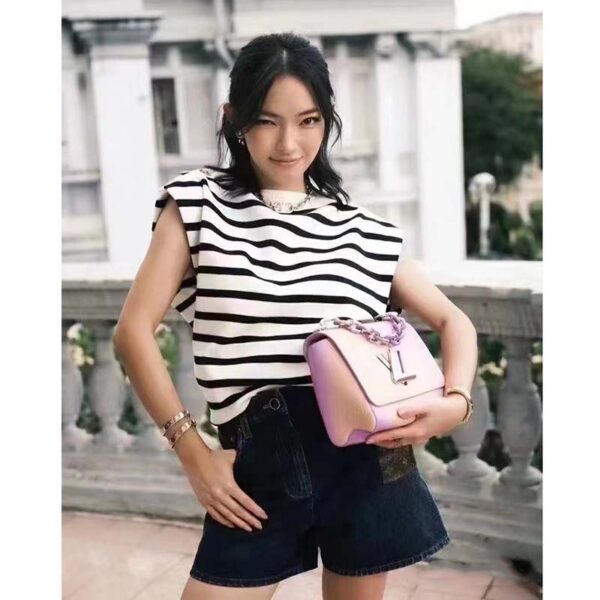 Louis Vuitton LV Women Twist MM Handbag Pink Epi Grained Cowhide Leather (12)