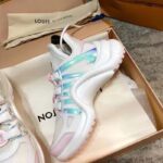 Louis Vuitton Women LV Archlight Sneaker Pink Mix Materials Patent Monogram Canvas - Bild 3