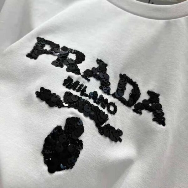 Prada Women Embroidered Interlock Crop T-shirt-White (4)