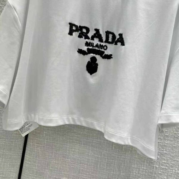 Prada Women Embroidered Interlock Crop T-shirt-White (7)