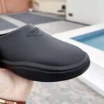 Prada Women Foam Rubber Mules With Embossed Rubber Triangle Logo-Black - Bild 9