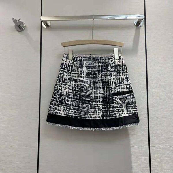 Prada Women Printed Tweed Miniskirt-Black (3)