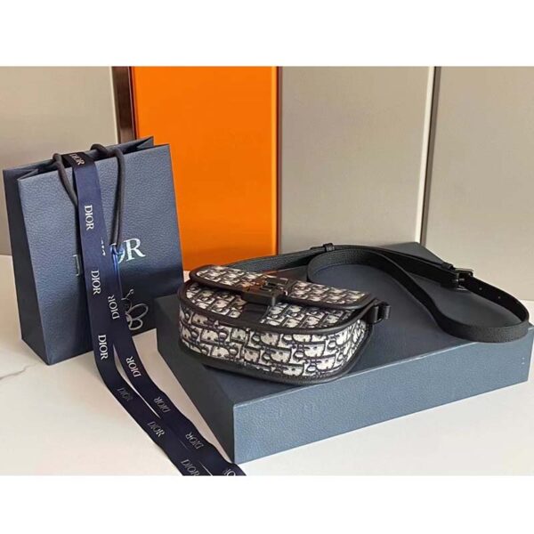 Dior Unisex CD Gallop Messenger Bag Beige Black Oblique Jacquard Grained Calfskin (3)