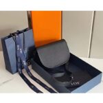 Dior Unisex CD Gallop Messenger Bag Black Grained Calfskin Interior Embossed Signature - Image 3