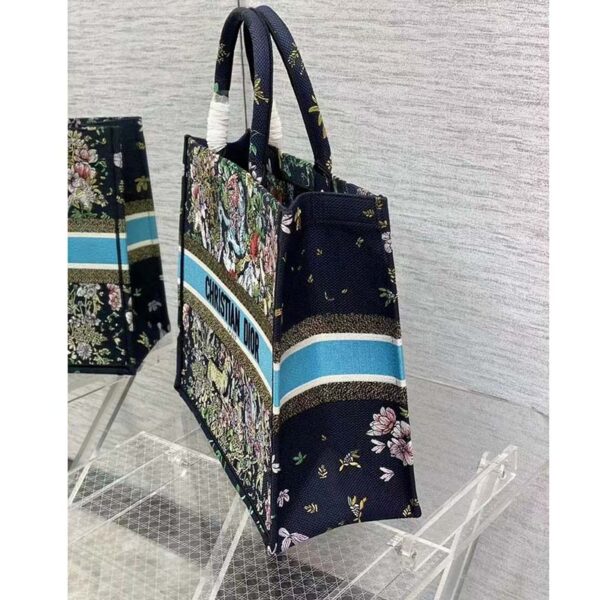 Dior Unisex CD Large Book Tote Blue Multicolor D-Constellation Embroidery (9)