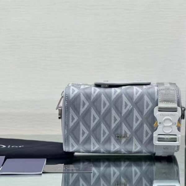 Dior Unisex CD Lingot 22 Bag Dior Gray CD Diamond Canvas (7)