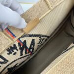 Dior Unisex CD Medium Book Tote Beige Jute Canvas Embroidered Union Motif – Bild 10